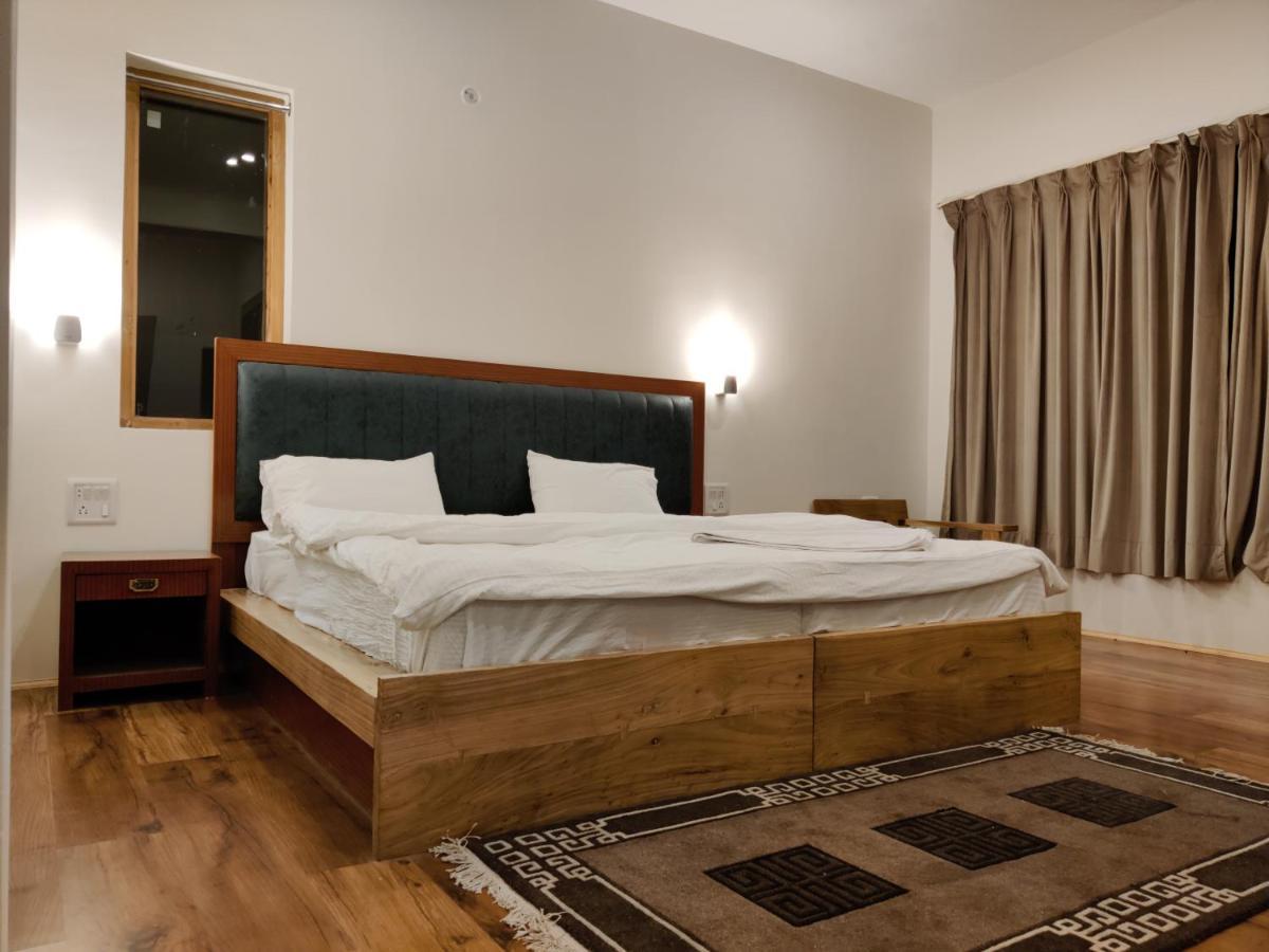 Rock Castle Residency Ξενοδοχείο Λεχ Εξωτερικό φωτογραφία