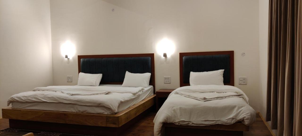 Rock Castle Residency Ξενοδοχείο Λεχ Εξωτερικό φωτογραφία