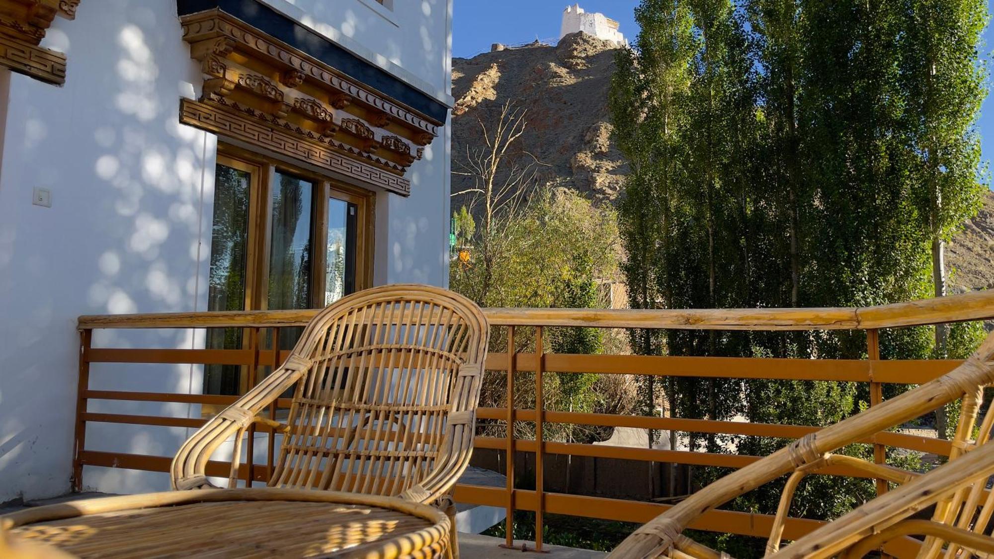 Rock Castle Residency Ξενοδοχείο Λεχ Εξωτερικό φωτογραφία
